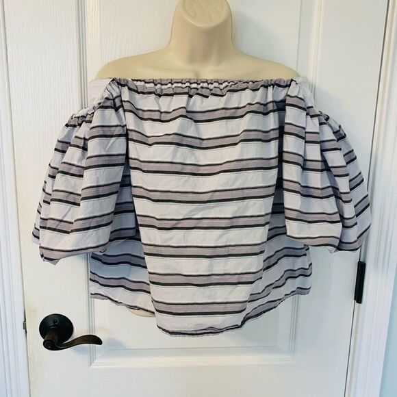 1. State Puff Sleeve Gray & White Stripe Off the Shoulder Top! 🔥 - Picture 2 of 4